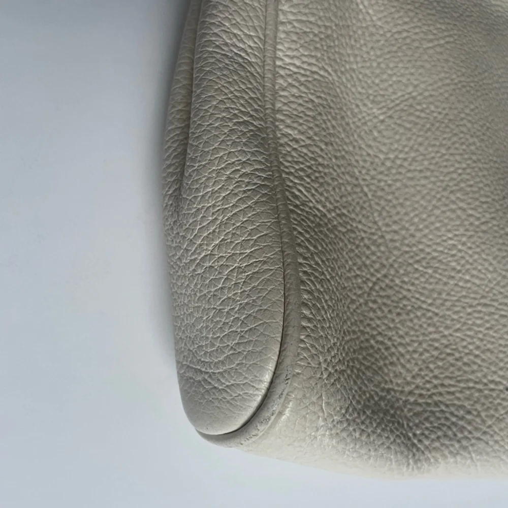 Coach Off-White Leather Shoulder Bag - Picture 9 of 10